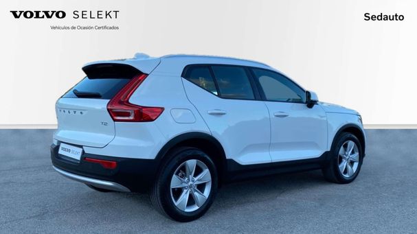 Volvo XC40 T2 Core 95 kW image number 7