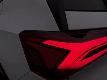 Car image 45