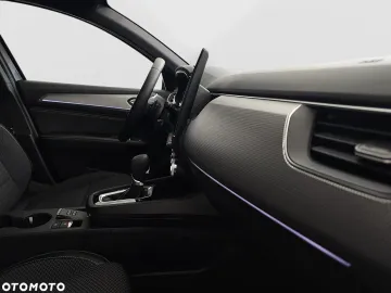 Car image 40