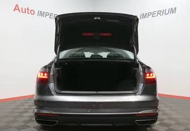Car image 27