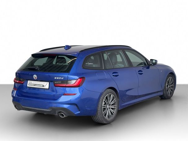 BMW 330d Touring M Sport 210 kW image number 3