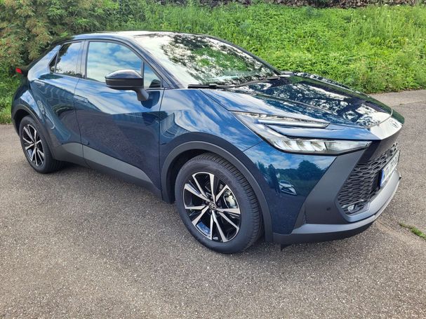 Toyota C-HR 2.0 Hybrid 135 kW image number 6