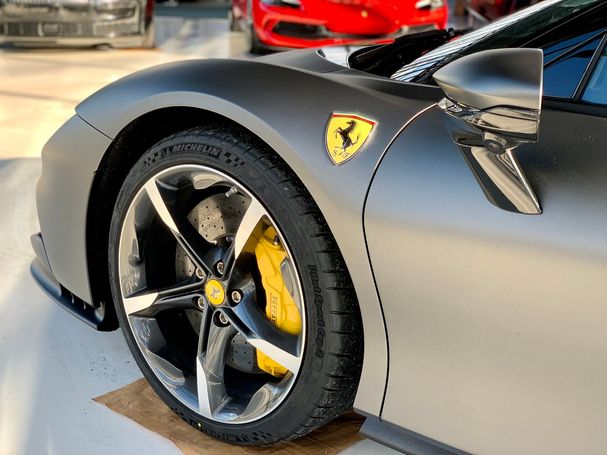 Ferrari SF90 Stradale 735 kW image number 6