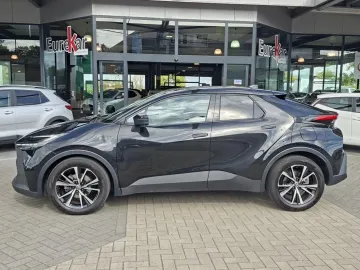 Car image 22