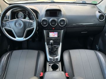 Car image 14