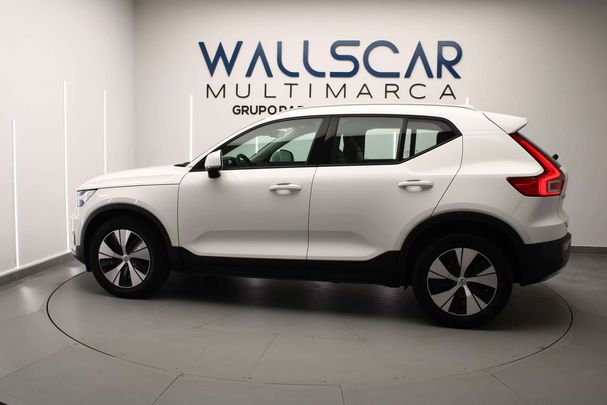 Volvo XC40 D3 Momentum Pro 110 kW image number 44