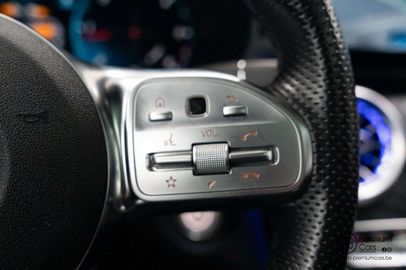 Car image 37