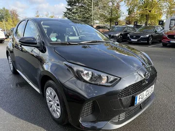 Car image 2