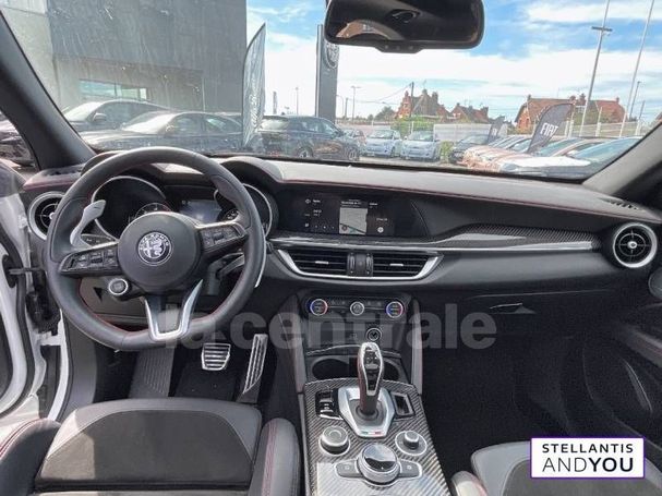 Alfa Romeo Stelvio 2.2 AT8 Q4 154 kW image number 8