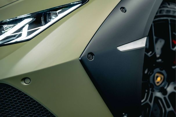 Lamborghini Huracan 4 449 kW image number 21