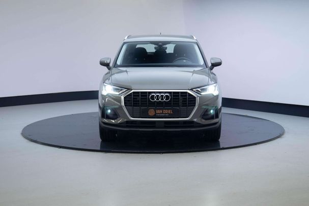 Audi Q3 45 TFSIe 180 kW image number 14