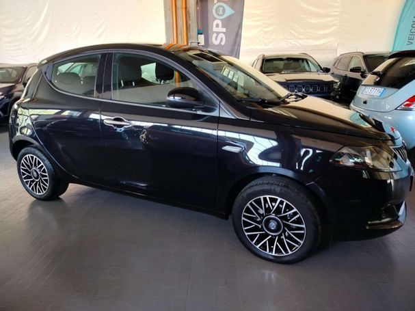 Lancia Ypsilon 51 kW image number 3