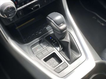 Car image 32