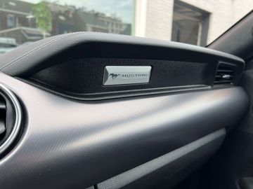 Car image 36