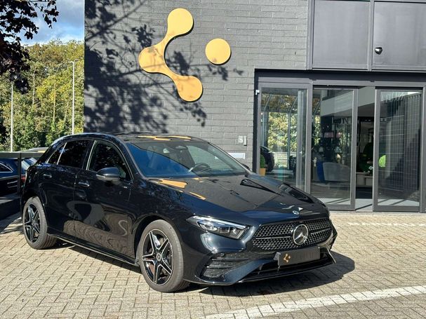 Mercedes-Benz A 250 e PHEV 160 kW image number 2