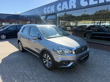 Car image 2
