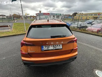 Car image 5