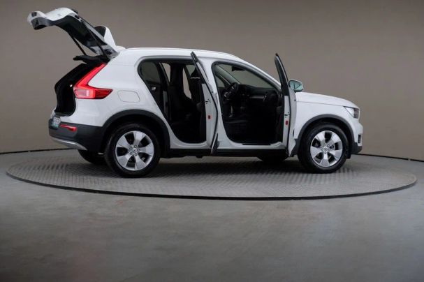 Volvo XC40 110 kW image number 6