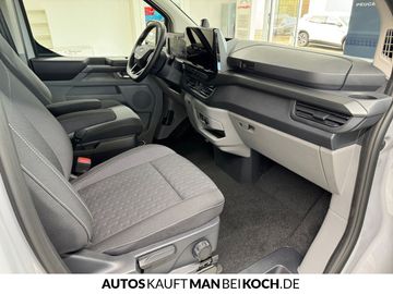 Car image 33