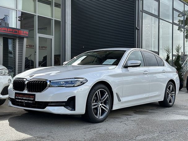 BMW 520d xDrive 140 kW image number 1