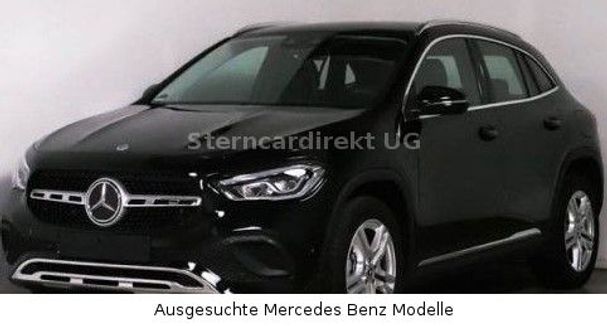 Mercedes-Benz GLA 180 100 kW image number 1