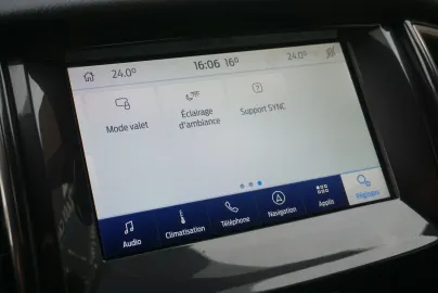 Car image 28