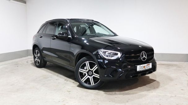 Mercedes-Benz GLC 300 e 235 kW image number 2