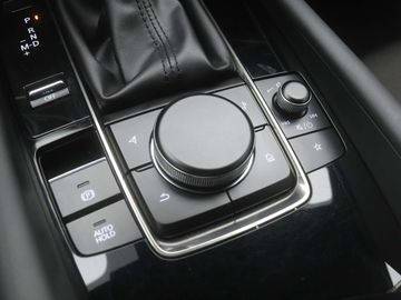 Car image 32