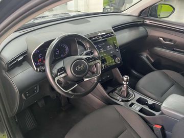 Car image 10