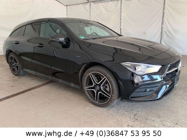 Mercedes-Benz CLA 250 Shooting Brake e 160 kW image number 2