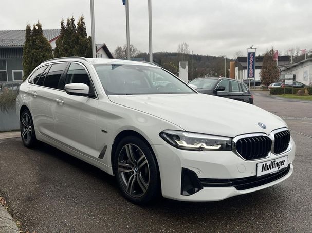 BMW 530 Touring xDrive 215 kW image number 3