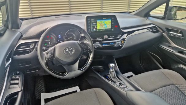 Toyota C-HR 90 kW image number 23