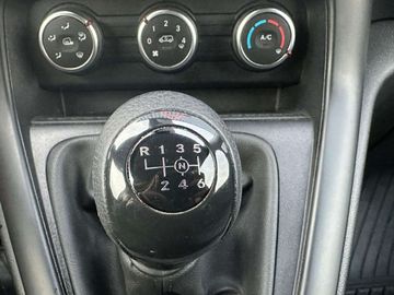 Car image 26