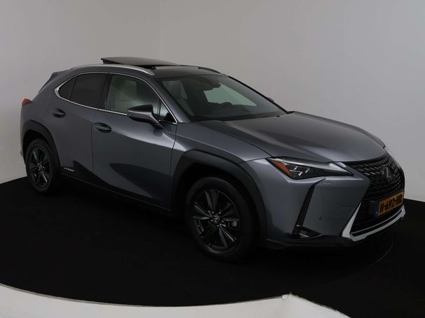 Lexus UX 250h 135 kW image number 30