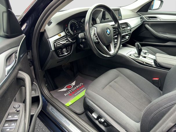 BMW 520d Touring 140 kW image number 9