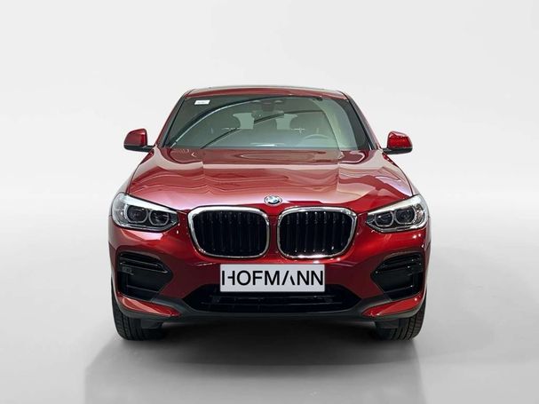 BMW X4 xDrive20i Advantage 135 kW image number 3