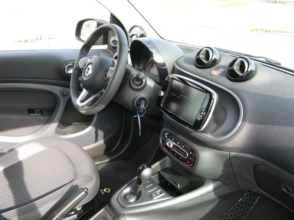 Smart ForTwo EQ 60 kW image number 5