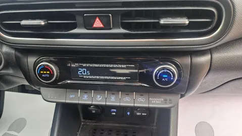 Car image 50