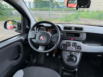 Car image 12