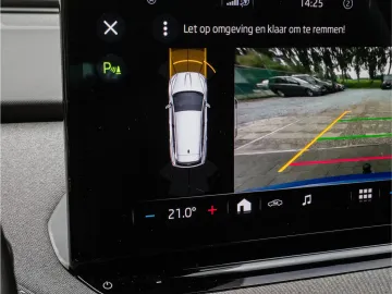 Car image 31