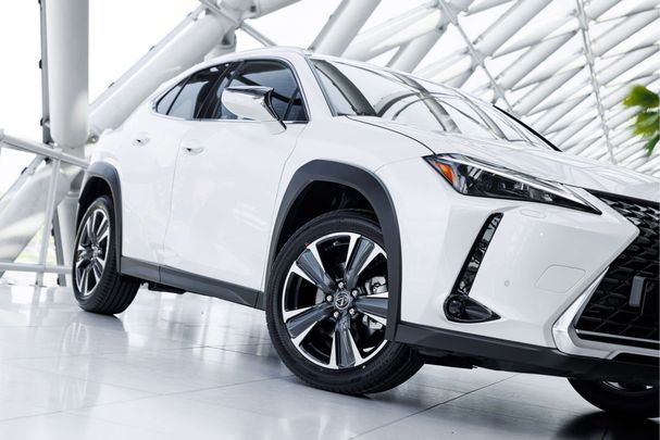 Lexus UX 250h 135 kW image number 44