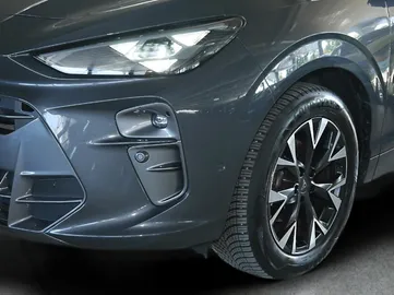 Car image 11