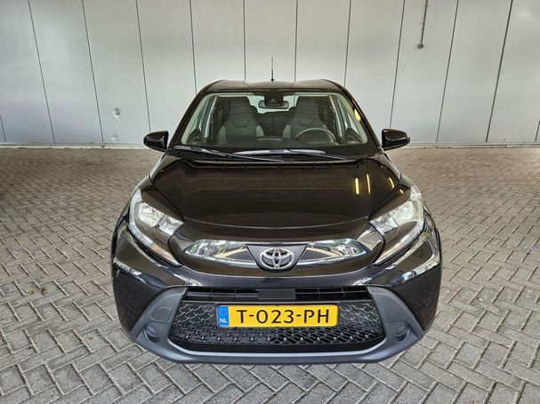 Toyota Aygo X 1.0 VVT-i 53 kW image number 25