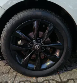 Car image 34