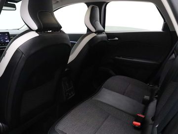 Car image 31