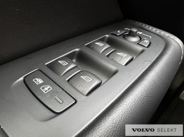 Volvo XC60 AWD 184 kW image number 12