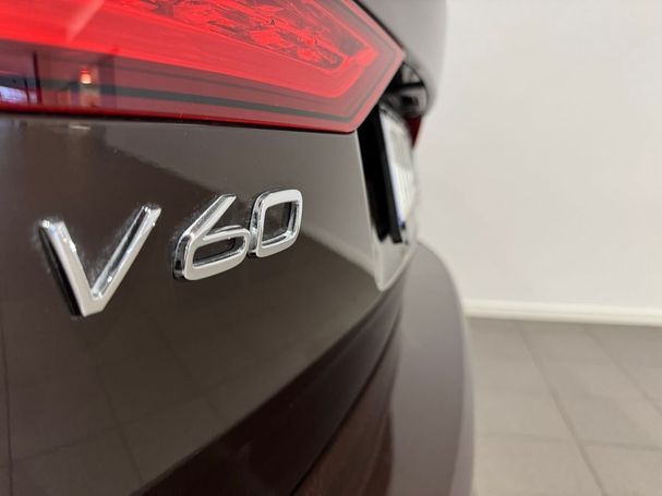 Volvo V60 B4 Momentum 147 kW image number 11