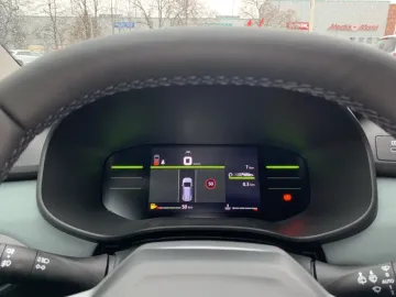 Car image 35