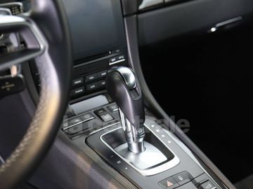 Car image 37