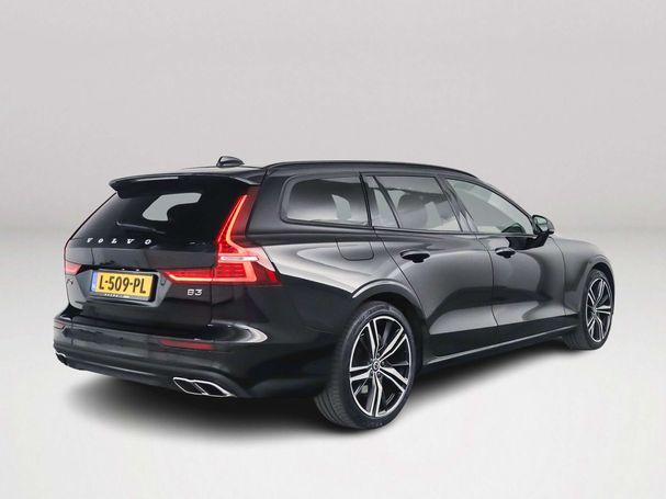 Volvo V60 Momentum 130 kW image number 3